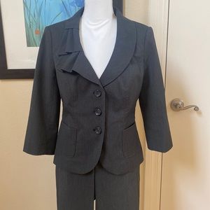 The Limited womens pant suit size M